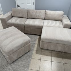 FREE DELIVERY AND INSTALLATION - 🚚 Brand New in Box 📦 Beige 5 Pieces Modular Sectional Reversible