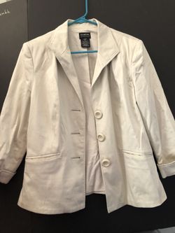 Tan business jacket to add to your wardrobe