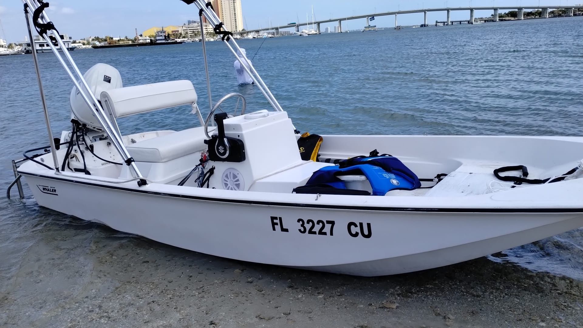 Boston Whaler 13.5 Ft