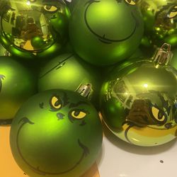 Grinch Ornaments 