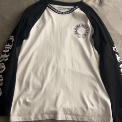 Chrome heart sleeve shirt Size S