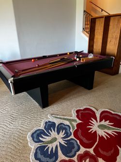 Pool table