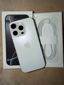 iPhone 16 Pro 128 GB white titanium ( AT&T locked)