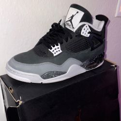 Size 8.5 Jordan 4s