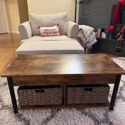 Lift top Coffee Table 
