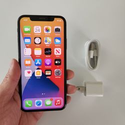 iPhone X - UNLOCKED - Like New  