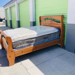 Queen Bed