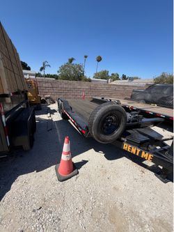 Car Hauler Trailer Tilt 20’x8.5’ Drive Over Fenders. Equipment Included