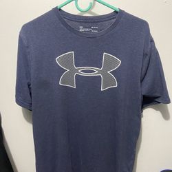 Under Armour BIG LOGO Mens Medium Navy Short Sleeve T Shirt Loose Fit 034
