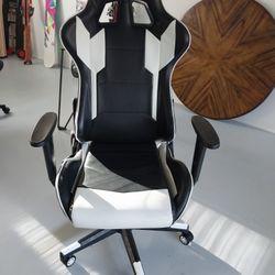 S-Racer. Gaming Chair 