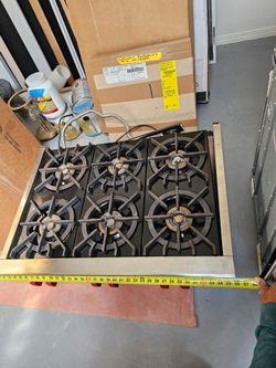 Wolf 36-inch Sealed Burner Gas Rangetop