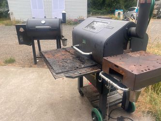 Green Mountain Grill and Pit Boss grill