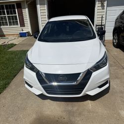 2020 Nissan Versa 