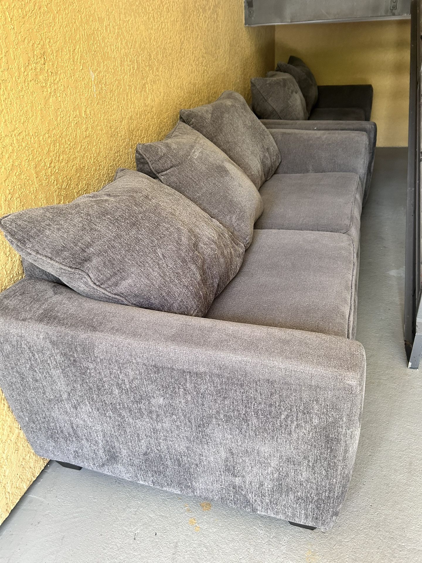 2 Piece Rooms To Go Couch Set