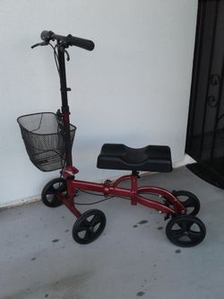 Knee scooter