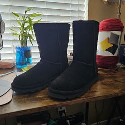 Size 7 Black Bearpaw Boots 
