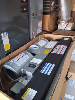 New Goodman ACSF - 1.5 Ton - Air Handler - Ceiling-Mount 43x22