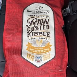 Stella & Chewy's Raw Coated Cage-Free Chicken Recipe Grain-Free Dry Dog Food, 22-lb bag