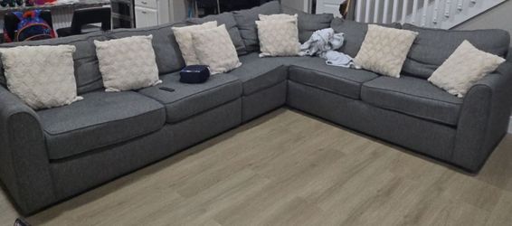 Free Sectional Sofa