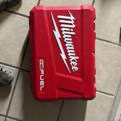 Milwaukee Drill Box 