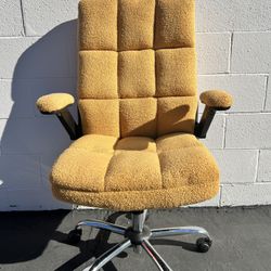 Office Chair With Wheels