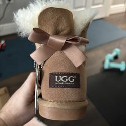 Ugg Bailey Bow Mini