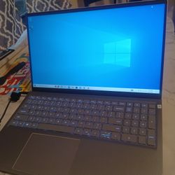 Dell Inspiron 5510 15.6"  Fast! 😀( 2022 Model ) Quad Core  i5 11th Gen