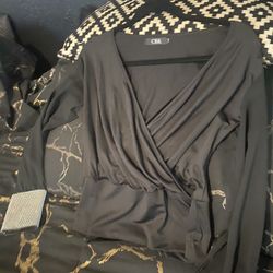 Black V Nevk Jersey Top With Rhinestones Cuff New! L