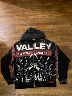Valley zip up size small