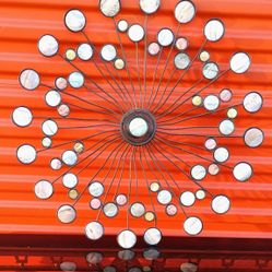 METAL STARBURST WALL ART