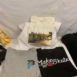 3    T- Shirt   Size:  M      For   $ 9.00