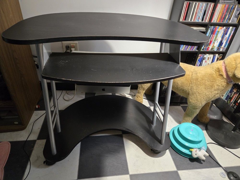 Desk W/Keyboard Tray...w/Office Chair