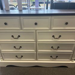 9 Drawers Dresser,54" Wide Farmhouse Chest of Drawers with Charging Station,Distressed Finish Design