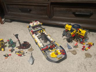 Underwater LEGO CITY set