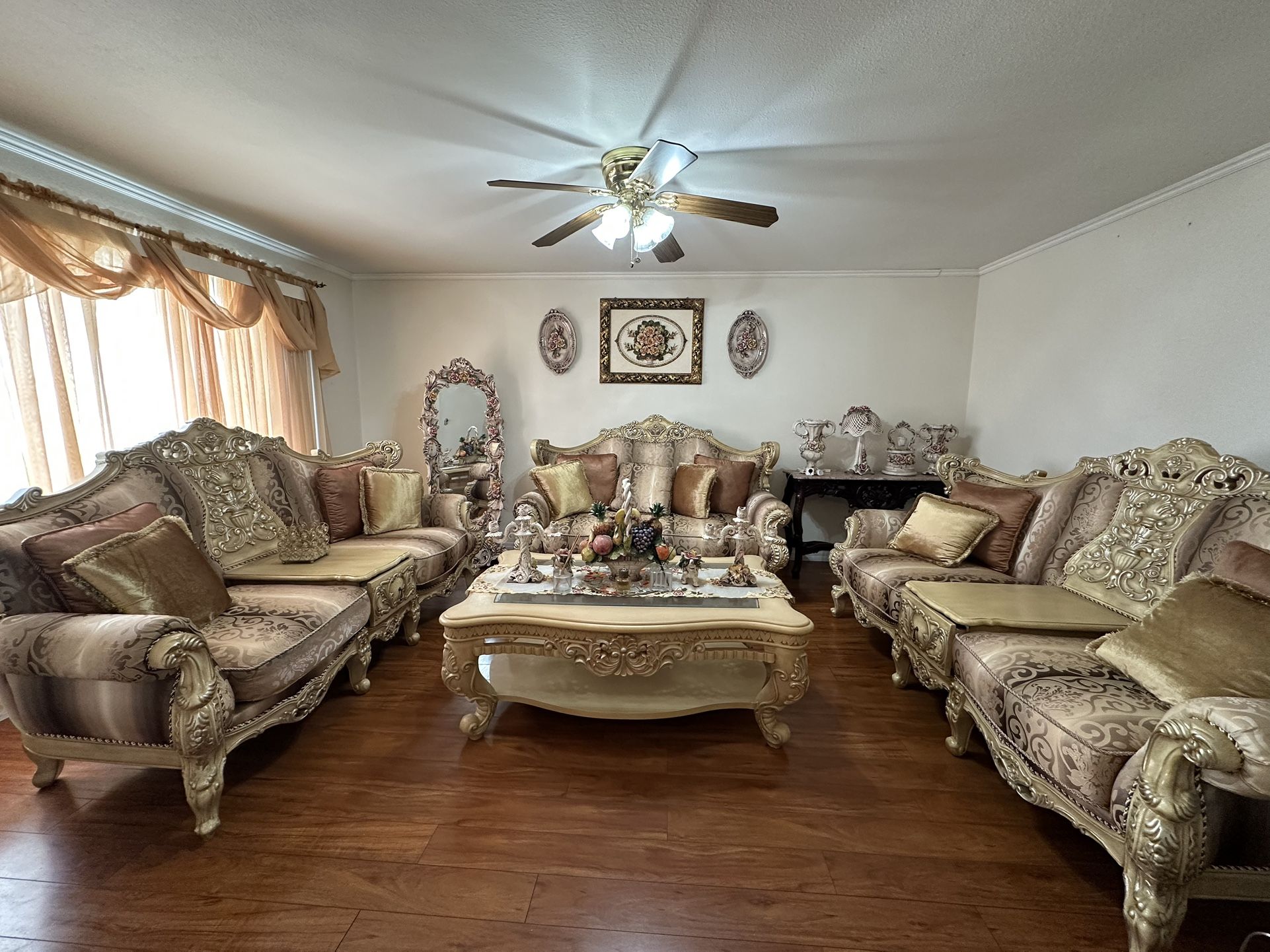 Italian Sofa Set