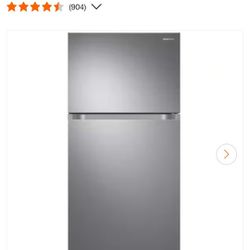 Samsung Samsung

33 in. 21 cu. ft. Top Freezer Refrigerator 