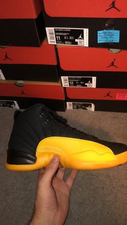Jordan 12 “University” sz 12