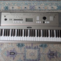 Yamaha YPG235 76-key Digital Piano