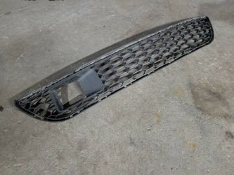 2018/2019 nissan sentra SR grill