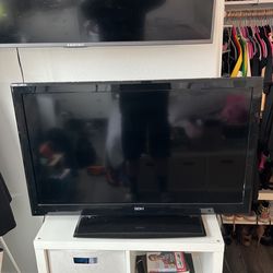 40’ Inch SEIKI TV with Remote For 45 Or Best Offer! Works Great!!  Not A Smart TV