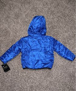 Nwt Nike 6&7 available 