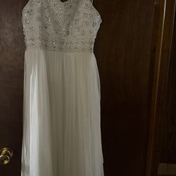 Girl’s White Long Dress Size 16