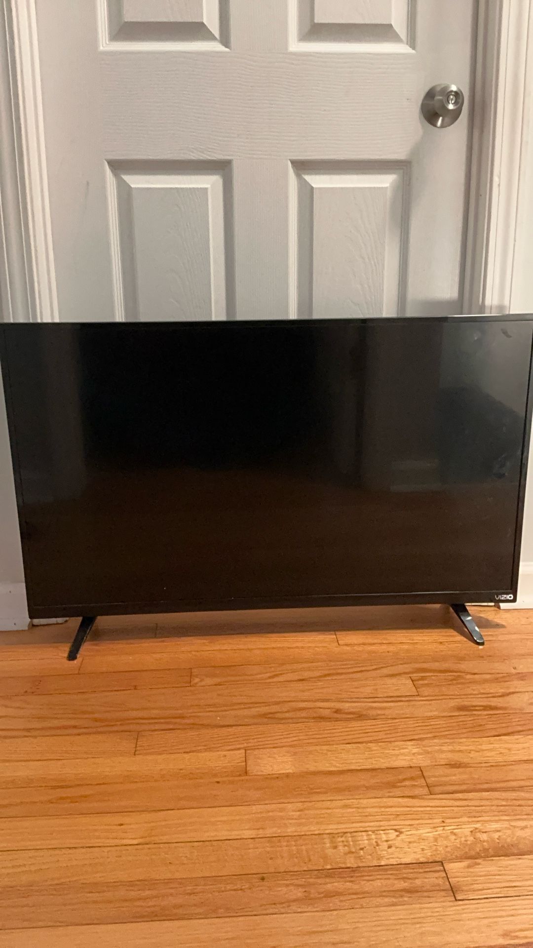 36 Inch Vizio Flatscreen TV 