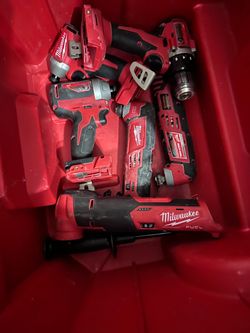 Milwaukee Drills & Multi-Tools