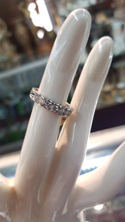 Diamond band ring