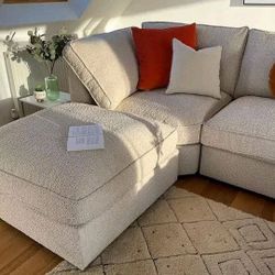 Sectional Sofa / Couch 