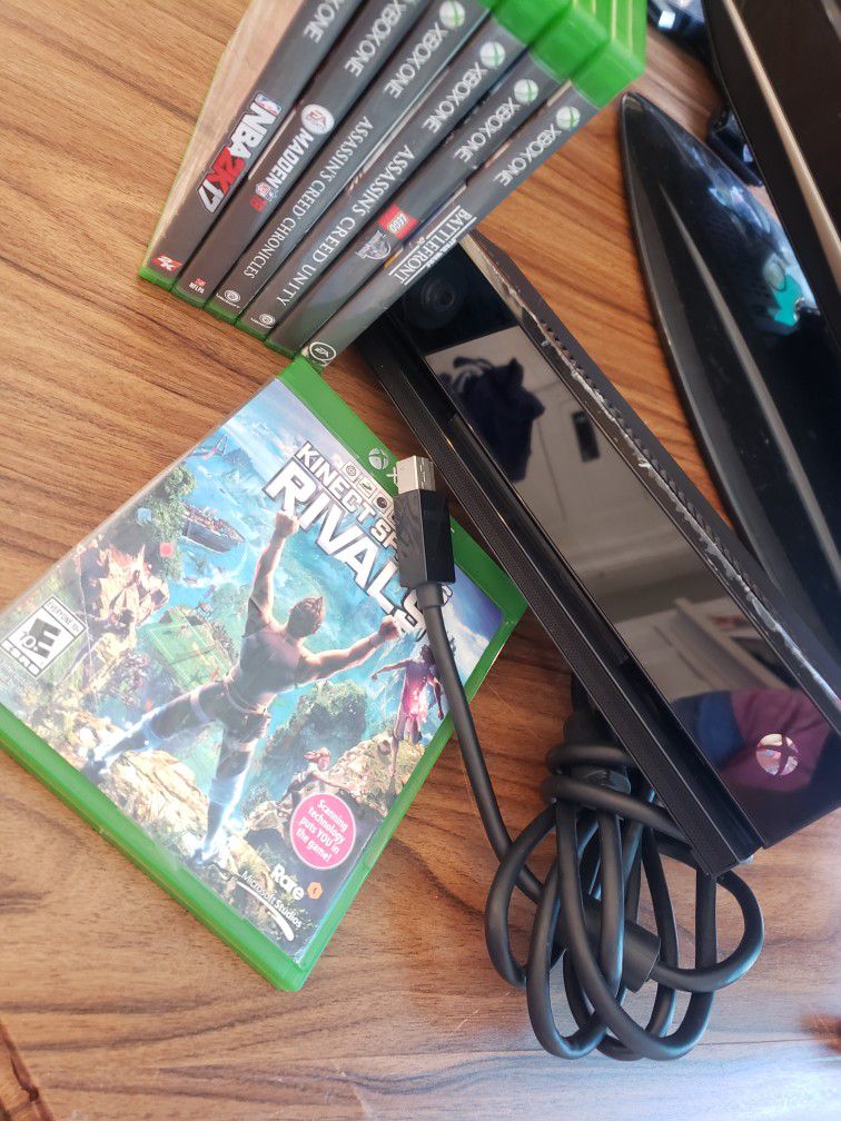 Xbox One Kinect lot