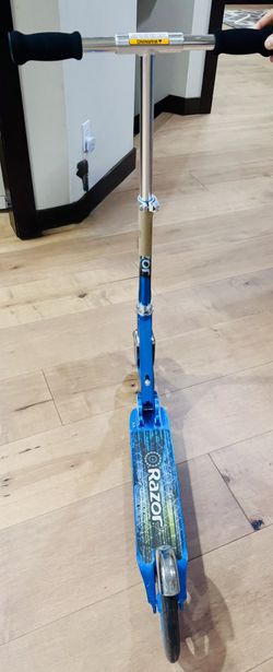 Razor A5 Lux Scooter
