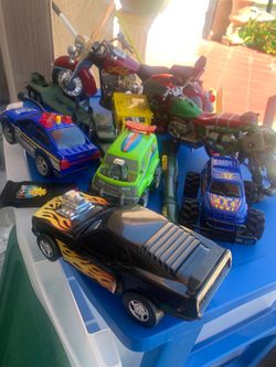 Mixed Lot of Toy Vehicles and Action Figures