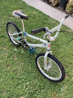 Vintage BMX Free Agent Warbird All Original Frame Except The Tires Year 2000 Ready To Ride